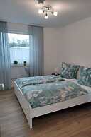 Starfish Modern Retreat