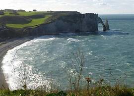 Gite in Etretat Near Cliffs & Beach