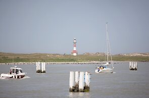 Apartment in Nieuwpoort With Terrace