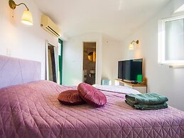 Villa Roza - One Bedroom With Swimming Pool