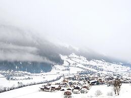 Stylish Apartment in Neustift Near ski Lift