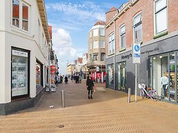 Beautiful Holiday Home Near sea in Katwijk