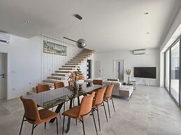 Ultima Comfortable Holiday Residence