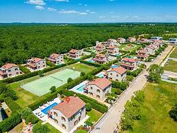 Villa Amani Comfortable Holiday Residence