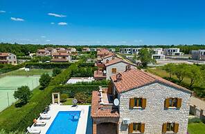 Villa Amani Comfortable Holiday Residence