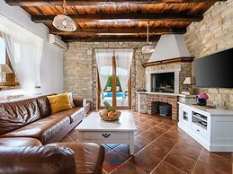 Villa Amani Comfortable Holiday Residence