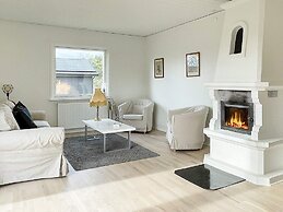 7 Person Holiday Home in Yngsjo-by Traum