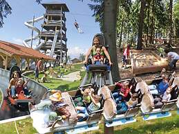 Crystal Holiday Home