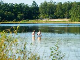 Nice Chalet With AC, on the Drents-friese Wold