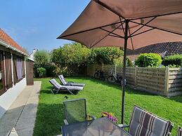 Seagull's Nest Modern Retreat