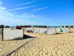 Seagull's Nest Modern Retreat