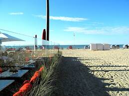 Seagull's Nest Modern Retreat