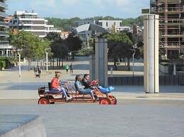 Seagull's Nest Modern Retreat