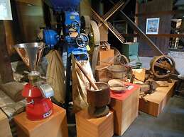 Seagull's Nest Modern Retreat