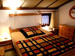 Seagull's Nest Modern Retreat