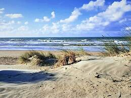 Seagull's Nest Modern Retreat