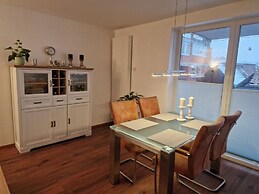 Nelly Modern Retreat