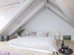 Secret Apartments - One Bedroom Apartment