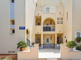 Belvilla by OYO Macael