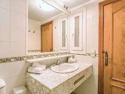 Belvilla by OYO Macael