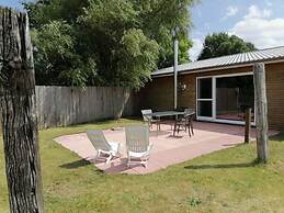 Wooden Holiday Home With a View of the Dike