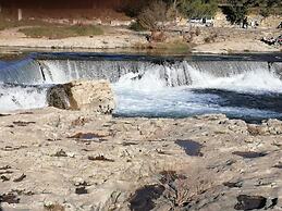 Beautiful Holiday Apartment in Uzes With Balcony