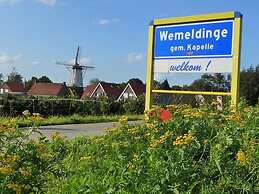 Beautiful Chalet With Spacious Jetty on the Water