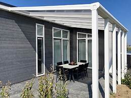 Beautiful Chalet With Spacious Jetty on the Water