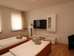 Central Apartment Near the Trade Fair