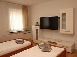 Central Apartment Near the Trade Fair