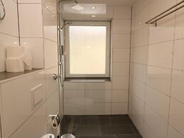 Central Apartment Near the Trade Fair