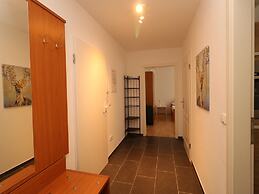 Central Apartment Near the Trade Fair