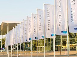 Central Apartment Near the Trade Fair