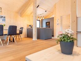 Natural Chalet With Whirlpool