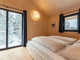 Natural Chalet With Whirlpool