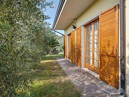 Modern Holiday Home in Marciaga With Garden