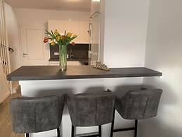 Huus Rehders Modern Retreat