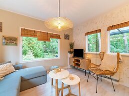 Cozy Holiday Home in Gelderland