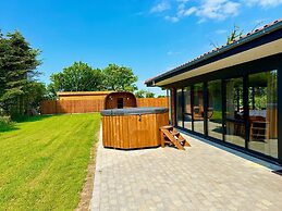 4 Star Holiday Home in Ulfborg-by Traum