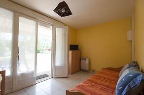 Gite Located in Lush Greenery