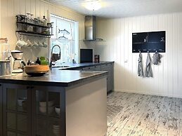 6 Person Holiday Home in Bengtsfors-by Traum