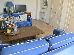 Beautiful Holiday Home With Garden