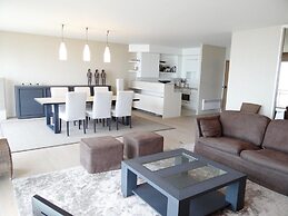 Apartment in Nieuwpoort With sea Views