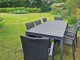 8 Person Holiday Home in Farvang