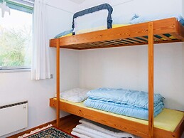 8 Person Holiday Home in Farvang