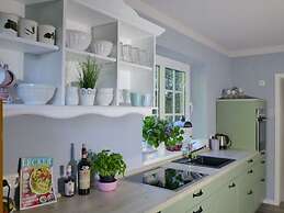 Holiday Home Home Comfortable Vacation Home