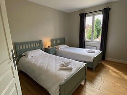 Luxury Villa With Covered Terrace in Chalais