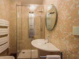 Belvilla by OYO Villa Sandra