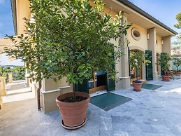 Belvilla by OYO Villa Sandra