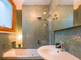 Belvilla by OYO Villa Sandra